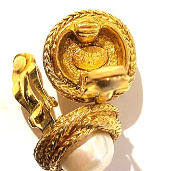 Vintage Jackie Kennedy Pearl Earrings, Carolee Replica - Picture 2 of 4